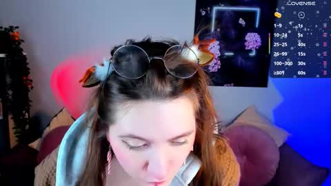 Tara online show from 12/18/25, 09:32