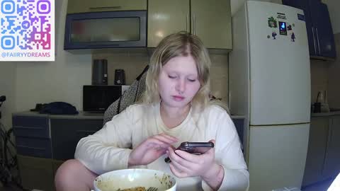 Snapshot of fairydreams_ chatting on 12/29/24, 09:30 Arisha online show from 12/29/24, 09:30