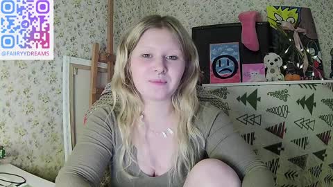 Snapshot of fairydreams_ chatting on 12/31/24, 12:21 Arisha online show from 12/31/24, 12:21