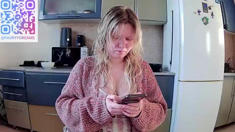 Snapshot of fairydreams_ chatting on 01/18/25, 11:21 Arisha online show from 01/18/25, 11:21