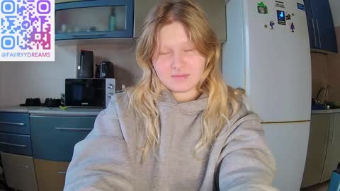 Snapshot of fairydreams_ chatting on 01/23/25, 12:19 Arisha online show from 01/23/25, 12:19