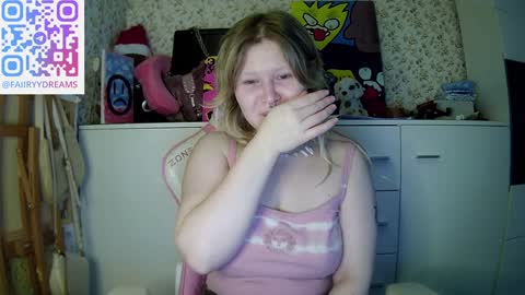 Snapshot of fairydreams_ chatting on 01/27/25, 10:27 Arisha online show from 01/27/25, 10:27