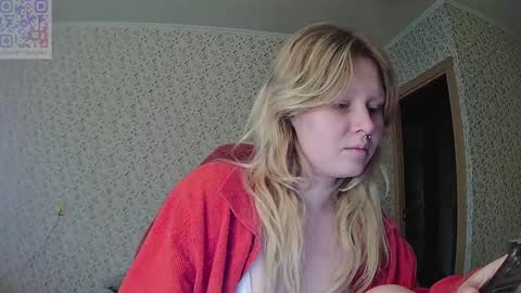 Snapshot of fairydreams_ chatting on 02/04/25, 02:21 Arisha online show from 02/04/25, 02:21