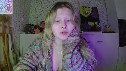 Snapshot of fairydreams_ chatting on 02/07/25, 06:24 Arisha online show from 02/07/25, 06:24