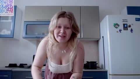 Snapshot of fairydreams_ chatting on 02/10/25, 11:36 Arisha online show from 02/10/25, 11:36