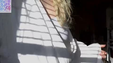 Snapshot of fairydreams_ chatting on 02/20/25, 11:53 Arisha online show from 02/20/25, 11:53