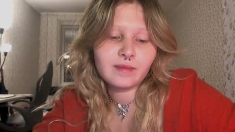 Snapshot of fairydreams_ chatting on 02/28/25, 06:52 Arisha online show from 02/28/25, 06:52