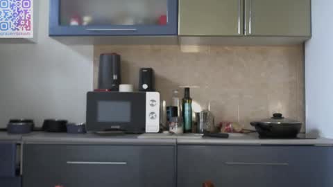 Snapshot of fairydreams_ chatting on 03/06/25, 12:19 Arisha online show from 03/06/25, 12:19