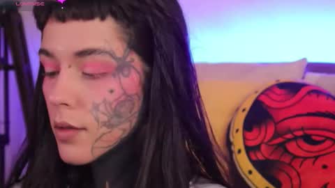 Snapshot of fairyflexxx chatting on 12/18/25, 03:40 Fairy online show from 12/18/25, 03:40