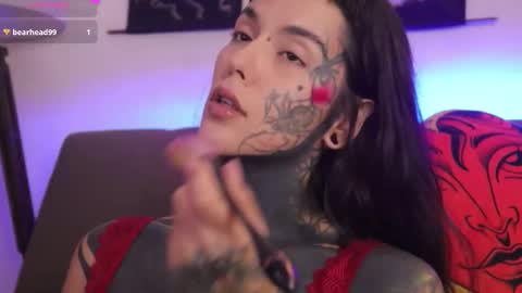 Snapshot of fairyflexxx chatting on 12/22/25, 05:54 Fairy online show from 12/22/25, 05:54