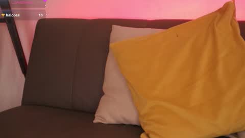 Snapshot of fairyflexxx chatting on 01/14/26, 08:25 Fairy online show from 01/14/26, 08:25