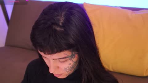 Snapshot of fairyflexxx chatting on 03/23/26, 02:21 Fairy online show from 03/23/26, 02:21