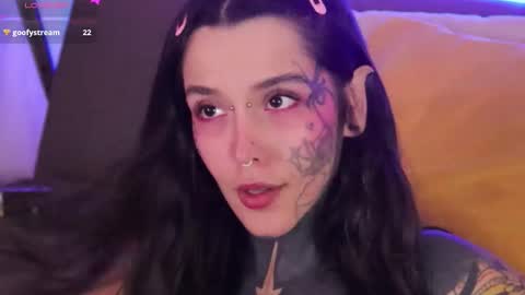 Snapshot of fairyflexxx chatting on 03/25/26, 09:10 Fairy online show from 03/25/26, 09:10