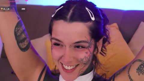 Snapshot of fairyflexxx chatting on 03/26/26, 09:31 Fairy online show from 03/26/26, 09:31