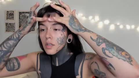 Snapshot of fairyflexxx chatting on 04/07/26, 09:54 Fairy online show from 04/07/26, 09:54