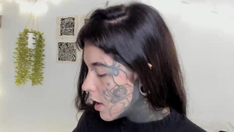 Snapshot of fairyflexxx chatting on 04/08/26, 09:20 Fairy online show from 04/08/26, 09:20