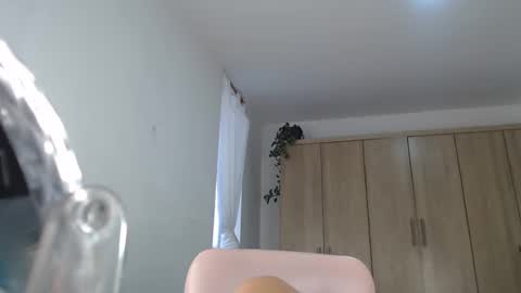 Snapshot of fairylatin chatting on 02/26/25, 11:52 fairylatin online show from 02/26/25, 11:52