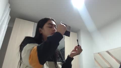 Snapshot of fairylatin chatting on 10/28/25, 10:30 fairylatin online show from 10/28/25, 10:30