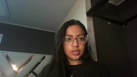 Snapshot of fairylatin chatting on 04/13/26, 12:10 fairylatin online show from 04/13/26, 12:10