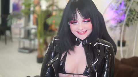 faith_chan online show from 12/05/24, 01:58