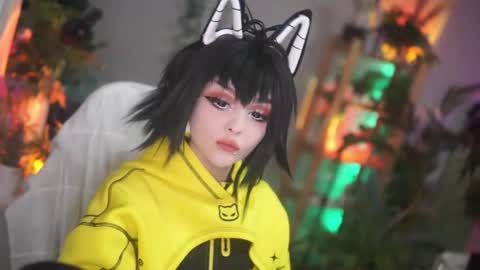 faith_chan online show from 10/23/25, 03:28