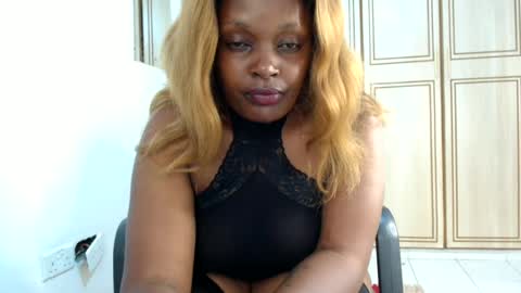 Snapshot of faithokoyo480 chatting on 06/17/26, 11:45 raysa4421 online show from 06/17/26, 11:45