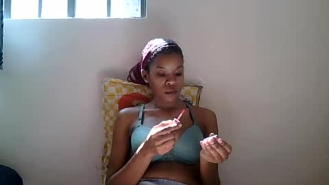 Snapshot of faizah_ chatting on 07/24/26, 11:30 faizah_ online show from 07/24/26, 11:30