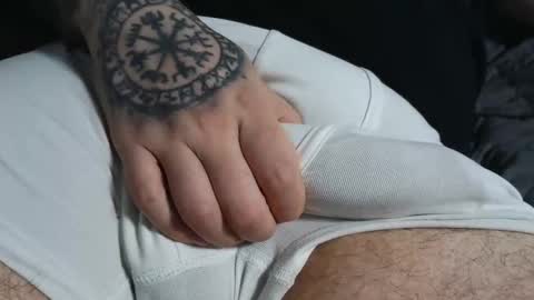 falcon120 online show from 04/11/26, 04:44