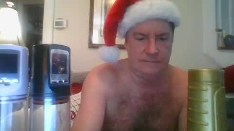 Snapshot of falconbator8 chatting on 12/28/24, 02:42 falconbator8 online show from 12/28/24, 02:42