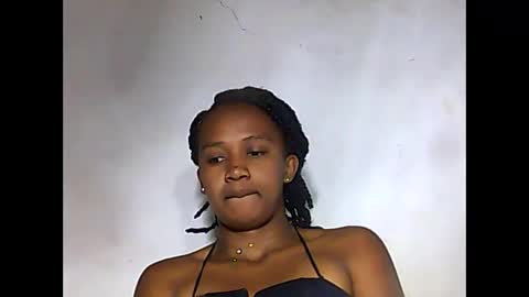 falielyse online show from 09/15/25, 04:07