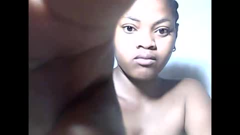 falielyse online show from 09/30/25, 05:56