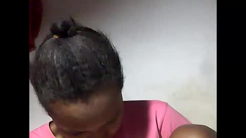 falielyse online show from 10/04/25, 07:39