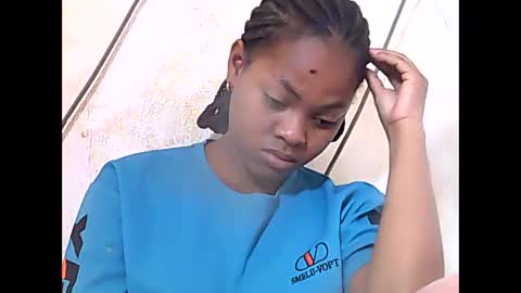 falielyse online show from 10/09/25, 08:34