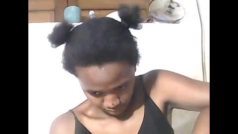 falielyse online show from 10/26/25, 07:53