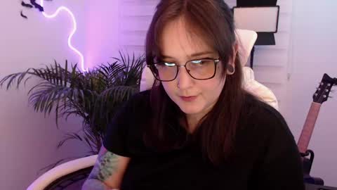 Snapshot of fallenag__ chatting on 05/27/26, 12:29 OF fallenag 1 online show from 05/27/26, 12:29