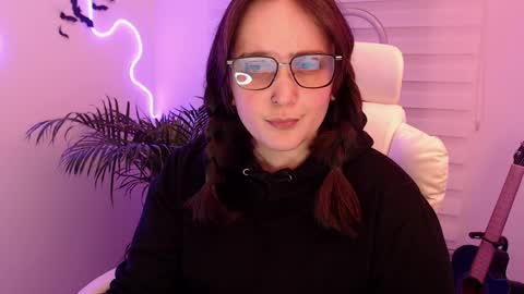 Snapshot of fallenag__ chatting on 06/04/26, 01:00 OF fallenag 1 online show from 06/04/26, 01:00
