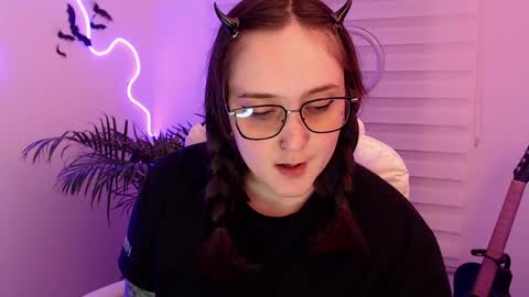 Snapshot of fallenag__ chatting on 06/04/26, 10:49 OF fallenag 1 online show from 06/04/26, 10:49