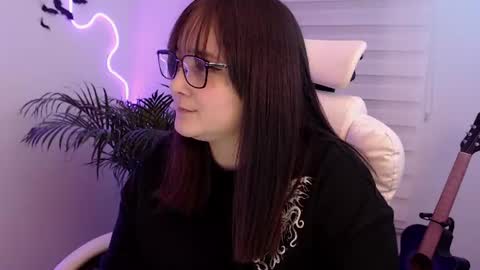 Snapshot of fallenag__ chatting on 06/18/26, 01:28 OF fallenag 1 online show from 06/18/26, 01:28