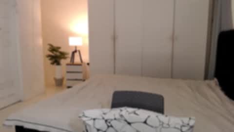 Snapshot of fallfromabove chatting on 02/17/26, 11:55 Belly Conklin online show from 02/17/26, 11:55