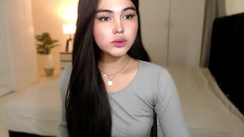 Snapshot of fallfromabove chatting on 02/23/26, 02:42 Belly Conklin online show from 02/23/26, 02:42