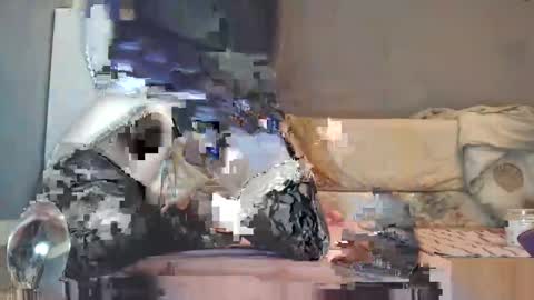 Snapshot of fallin_skye chatting on 12/25/24, 02:14 Fallin Skye online show from 12/25/24, 02:14