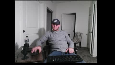 Snapshot of fallout7657 chatting on 11/25/25, 08:47 Daddy online show from 11/25/25, 08:47