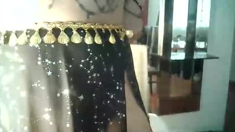 Snapshot of fallwithlove chatting on 02/23/26, 05:21 Love online show from 02/23/26, 05:21