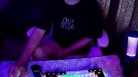 fame online show from 07/14/26, 03:55