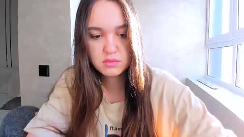 Snapshot of fancy_bunny chatting on 02/13/25, 11:28 fancy bunny online show from 02/13/25, 11:28