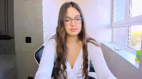 Snapshot of fancy_bunny chatting on 10/09/25, 06:44 fancy bunny online show from 10/09/25, 06:44