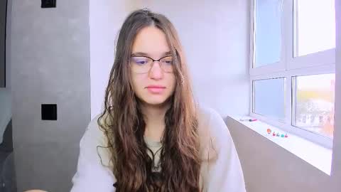 Snapshot of fancy_bunny chatting on 10/20/25, 05:41 fancy bunny online show from 10/20/25, 05:41