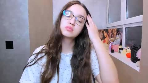 Snapshot of fancy_bunny chatting on 02/07/26, 07:28 fancy bunny online show from 02/07/26, 07:28