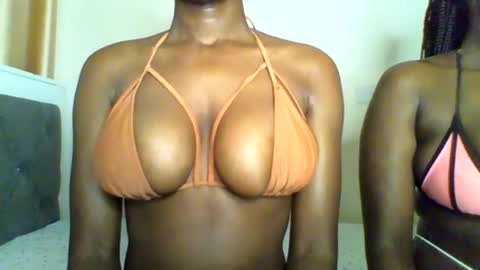 Snapshot of fancyfingers_ chatting on 06/09/26, 03:07 fancyfingers1 online show from 06/09/26, 03:07