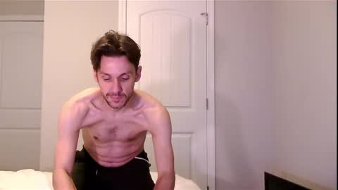 Snapshot of fanfriction chatting on 12/25/24, 02:03 Fan Friction online show from 12/25/24, 02:03